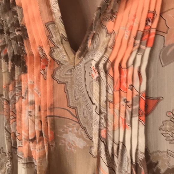 Susan Graver silky blouse with tank! Like New!!! - Picture 3 of 4